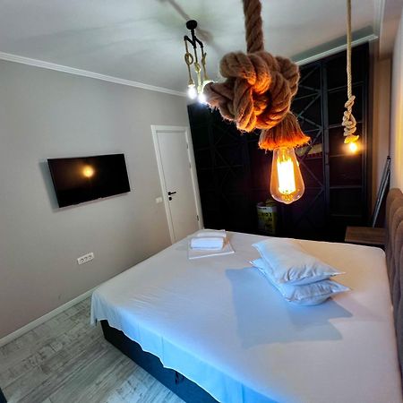 Grand Mamaia Lake Apartments Констанца Экстерьер фото