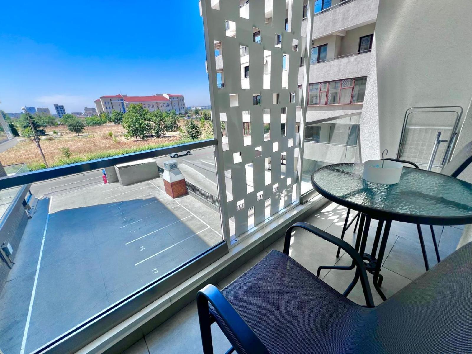 Grand Mamaia Lake Apartments Констанца Экстерьер фото